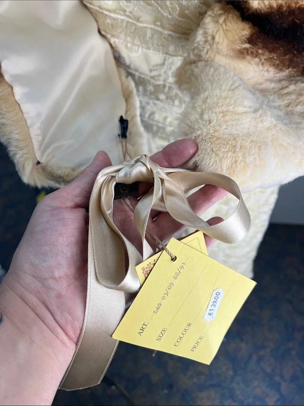 Faux Fur Scarf Wrap in Cream and Brown